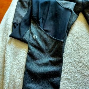 Lululemon leggings ( size 6)